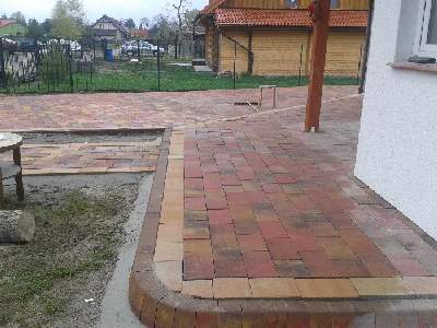 Piła bruk